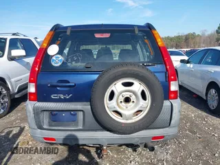 2002 Honda CR-V LX with VIN JHLRD68422C007140, listed as a IAAI auction lot 41093756 with 184,588 mi miles and . Bid and sale history available at carsss.com. Image 16.