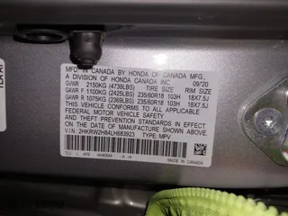 2020 Honda CR-V EX-L with VIN 2HKRW2H84LH683923, listed as a IAAI auction lot 41614813 with 1 mi miles. Bid and sale history available at carsss.com. Image 9.