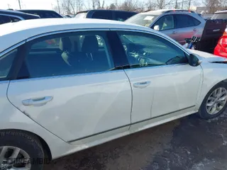 2016 Volkswagen Passat 1.8T S with VIN 1VWAS7A35GC015437, listed as a IAAI auction lot 41403316 with 167,873 mi miles. Bid and sale history available at carsss.com. Image 13.