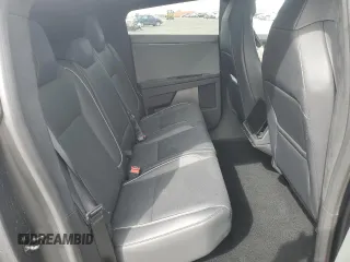 2024 Tesla Cybertruck с VIN 7G2CEHEDXRA056495, выставлен на аукционе Copart как лот 50212135 с пробегом 5 280 миль миль и Списание • Salvage title. История ставок и продаж доступна на DreamBid. Изображение 11.