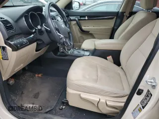 2011 Kia Sorento LX with VIN 5XYKTCA17BG014936, listed as a Copart auction lot 51420305 with 190,082 mi miles and Clean Title. Bid and sale history available at DreamBid. Image 7.