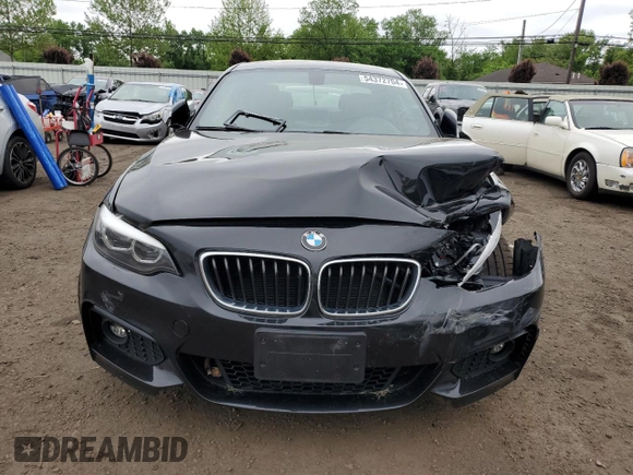 2018 BMW 2 Series 230i xDrive z VIN WBA2J3C52JVA52300, wystawiony jako Copart lot #54372704 z przebiegiem 42 919 mil mil oraz Nie do naprawy • Non repairable. Historia ofert i sprzedaży dostępna na DreamBid. Obrazek 5.