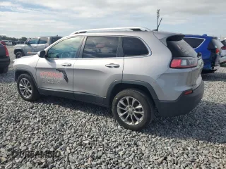 2019 Jeep Cherokee Latitude Plus with VIN 1C4PJLLB7KD202453, listed as a Copart auction lot 61230555 with 141,830 mi miles and Non repairable. Bid and sale history available at DreamBid. Image 2.