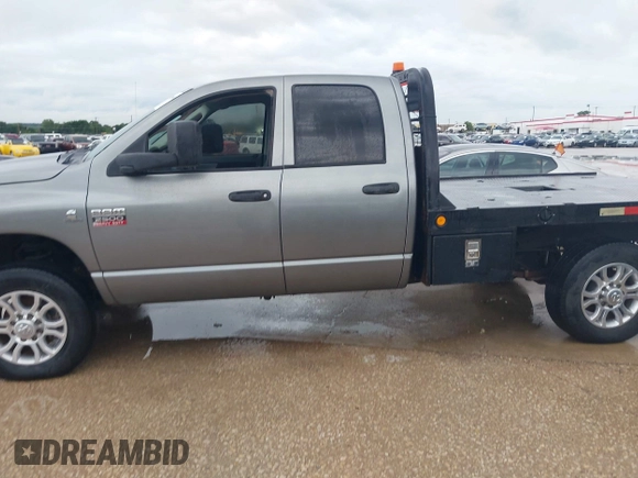 2009 Dodge Ram 2500 ST with VIN 3D7KS28LX9G550043, listed as a IAAI auction lot 42166803 with 291,899 mi miles. Bid and sale history available at carsss.com. Image 14.