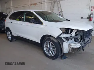 2021 Ford Edge SEL with VIN 2FMPK4J9XMBA38672, listed as a IAAI auction lot 41992994 with 31,834 mi miles. Bid and sale history available at carsss.com. Image 1.