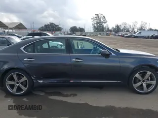 2007 Lexus LS 460 L с VIN JTHGL46F075002562, выставлен на аукционе IAAI как лот 42110316 с пробегом Не указан миль и . История ставок и продаж доступна на DreamBid. Изображение 14.