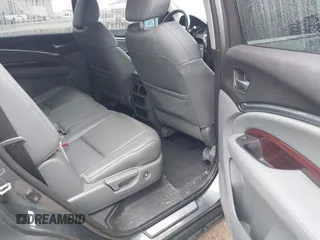 2015 Acura MDX Tech Pkg with VIN 5FRYD4H44FB006205, listed as a IAAI auction lot 41048794 with 151,060 mi miles. Bid and sale history available at carsss.com. Image 8.