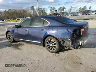 2010 Lexus LS 460 z VIN JTHCL5EF5A5008760, wystawiony jako Copart lot #86811184 z przebiegiem 141 508 mil mil oraz Szkoda całkowita • Salvage title. Historia ofert i sprzedaży dostępna na DreamBid. Obrazek 2.