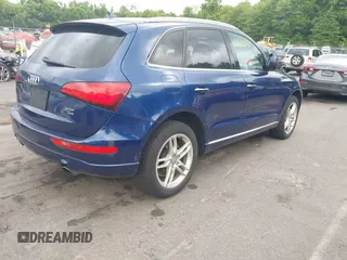 2015 Audi Q5 Premium Plus z VIN WA1LFAFP4FA056090, wystawiony jako IAAI lot #42679710 z przebiegiem 189 284 mil mil oraz . Historia ofert i sprzedaży dostępna na DreamBid. Obrazek 4.