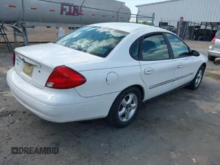 2000 Ford Taurus SES with VIN 1FAFP55U7YA101238, listed as a IAAI auction lot 42016499 with 155,345 mi miles and . Bid and sale history available at DreamBid. Image 4.