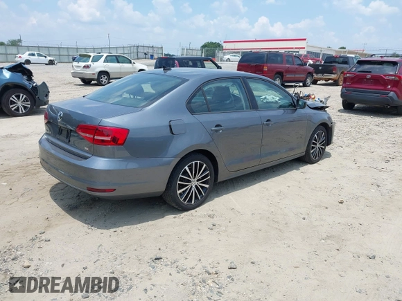 2015 Volkswagen Jetta SE with VIN 3VWD07AJ4FM353782, listed as a IAAI auction lot 42544354 with 195,457 mi miles and . Bid and sale history available at DreamBid. Image 4.