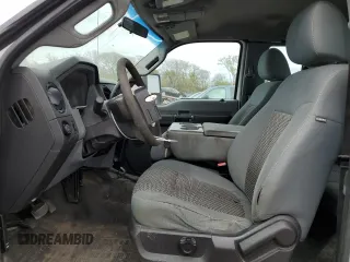 2011 Ford F-250 XL z VIN 1FT7X2B65BEC06024, wystawiony jako Copart lot #55262135 z przebiegiem 225 255 mil mil oraz Szkoda całkowita • Salvage title. Historia ofert i sprzedaży dostępna na DreamBid. Obrazek 7.