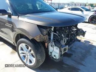 2016 Ford Explorer XLT with VIN 1FM5K7D89GGB11474, listed as a IAAI auction lot 41690237 with 19,109 mi miles and . Bid and sale history available at carsss.com. Image 20.