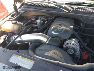 2001 Chevrolet Tahoe LS with VIN 1GNEK13T41R130752, listed as a IAAI auction lot 41966288 with 304,851 mi miles. Bid and sale history available at carsss.com. Image 10.