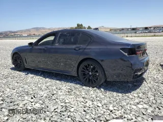 2020 BMW 7 Series 740i z VIN WBA7T2C02LGF96611, wystawiony jako Copart lot #61451935 z przebiegiem 61 185 mil mil oraz Szkoda całkowita • Salvage title. Historia ofert i sprzedaży dostępna na DreamBid. Obrazek 2.