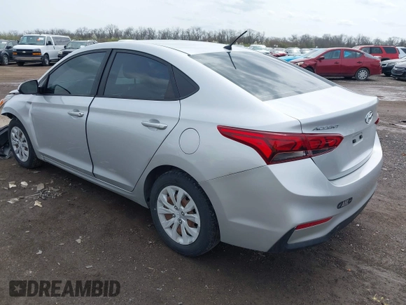 2019 Hyundai Accent SE with VIN 3KPC24A35KE052161, listed as a IAAI auction lot 41916742 with 132,363 mi miles. Bid and sale history available at carsss.com. Image 3.