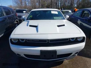2015 Dodge Challenger SXT Plus with VIN 2C3CDZBG9FH811580, listed as a IAAI auction lot 41813822 with 134,997 mi miles. Bid and sale history available at carsss.com. Image 12.