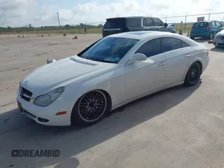 2006 Mercedes-Benz CLS 500 with VIN WDDDJ75XX6A017958, listed as a IAAI auction lot 42255953 with 169,538 mi miles and . Bid and sale history available at DreamBid. Image 2.