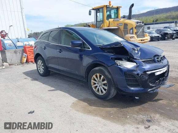 2011 Mazda CX-7 i Sport with VIN JM3ER2BM2B0402765, listed as a IAAI auction lot 42095402 with 206,502 mi miles and . Bid and sale history available at carsss.com. Image 1.