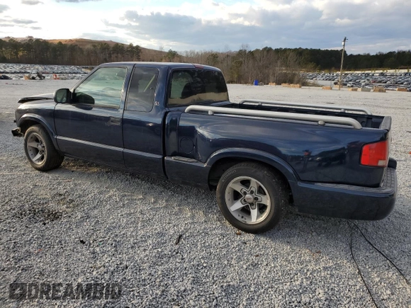 2001 GMC Sonoma SLS w/1SF Pkg with VIN 1GTCS195618199683, listed as a Copart auction lot 85921454 with 186,996 mi miles and Salvage Title. Bid and sale history available at carsss.com. Image 2.