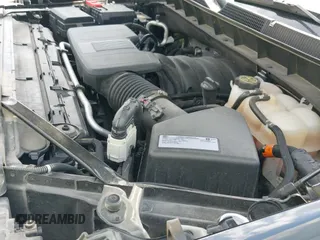 2021 Chevrolet Silverado 1500 LT Trail Boss z VIN 3GCPYFEL8MG114083, wystawiony jako IAAI lot #43227470 z przebiegiem 51 730 mil mil oraz . Historia ofert i sprzedaży dostępna na DreamBid. Obrazek 23.