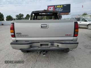 2005 GMC Sierra Denali z VIN 2GTEK63N651271425, wystawiony jako Copart lot #66397764 z przebiegiem Nie podano mil oraz Szkody całkowita. Historia ofert i sprzedaży dostępna na DreamBid. Obrazek 6.