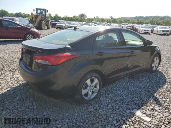 2013 Hyundai Elantra GLS z VIN 5NPDH4AE4DH282485, wystawiony jako Copart lot #58826295 z przebiegiem 201 947 mil mil oraz Czysty tytuł • Clean title. Historia ofert i sprzedaży dostępna na DreamBid. Obrazek 3.