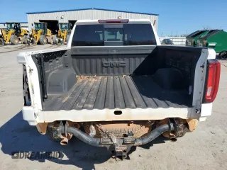 2022 GMC Sierra 1500 SLT z VIN 3GTU9DED8NG185539, wystawiony jako Copart lot #48722825 z przebiegiem 59 266 mil mil oraz Szkoda całkowita • Salvage title. Historia ofert i sprzedaży dostępna na DreamBid. Obrazek 6.