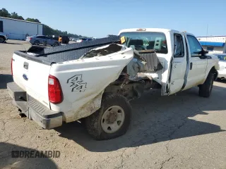 2014 Ford F-250 XL z VIN 1FT7X2B64EEA68416, wystawiony jako Copart lot #59784395 z przebiegiem 219 079 mil mil oraz Szkoda całkowita • Salvage title. Historia ofert i sprzedaży dostępna na DreamBid. Obrazek 3.