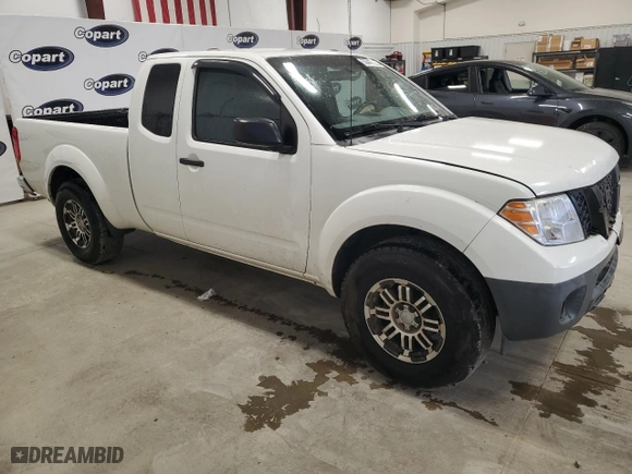 2016 Nissan Frontier S with VIN 1N6BD0CT7GN741324, listed as a Copart auction lot 50447935 with 104,572 mi miles and Clean Title. Bid and sale history available at carsss.com. Image 4.
