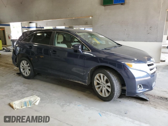 2015 Toyota Venza LE with VIN 4T3ZA3BB0FU093031, listed as a Copart auction lot 55294005 with 104,409 mi miles and Salvage title. Bid and sale history available at DreamBid. Image 4.