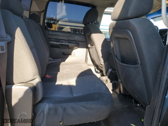 2012 Chevrolet Silverado 1500 LT with VIN 1GCPKSE78CF139644, listed as a Copart auction lot 88335175 with 267,153 mi miles and Salvage Title. Bid and sale history available at carsss.com. Image 10.