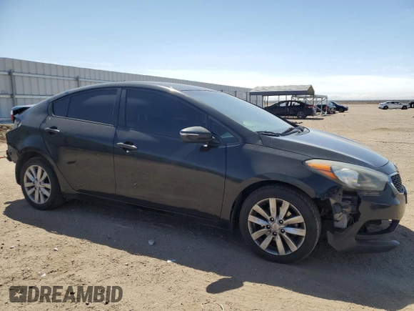 2016 Kia Forte LX with VIN KNAFX4A66G5508452, listed as a Copart auction lot 53158305 with 203,882 mi miles and Salvage Title. Bid and sale history available at carsss.com. Image 4.