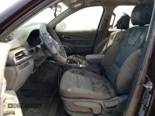 2020 Kia Telluride LX z VIN 5XYP24HC8LG038038, wystawiony jako Copart lot #62649514 z przebiegiem Nie podano mil oraz Szkoda całkowita • Salvage title. Historia ofert i sprzedaży dostępna na DreamBid. Obrazek 7.