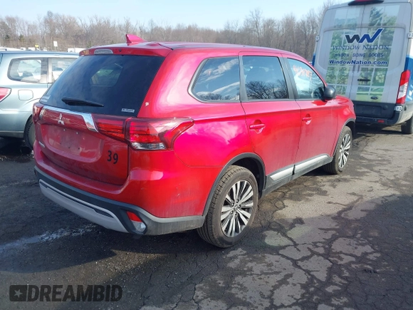 2020 Mitsubishi Outlander ES z VIN JA4AZ3A38LZ017160, wystawiony jako IAAI lot #41638787 z przebiegiem 43 770 mil mil oraz . Historia ofert i sprzedaży dostępna na DreamBid. Obrazek 4.
