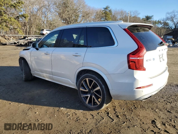 2021 Volvo XC90 Momentum with VIN YV4A221K3M1675588, listed as a Copart auction lot 47232725 with 39,787 mi miles and Clean Title. Bid and sale history available at carsss.com. Image 2.