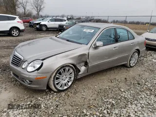 2007 Mercedes-Benz E-Class 3.5L with VIN WDBUF87X17B123174, listed as a Copart auction lot 48057505 with 117,666 mi miles and Salvage Title. Bid and sale history available at carsss.com. Image 1.