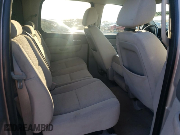 2007 Chevrolet Avalanche 1LT z VIN 3GNEC120X7G225653, wystawiony jako Copart lot #43108945 z przebiegiem 141 621 mil mil oraz Czysty tytuł • Clean title. Historia ofert i sprzedaży dostępna na DreamBid. Obrazek 11.