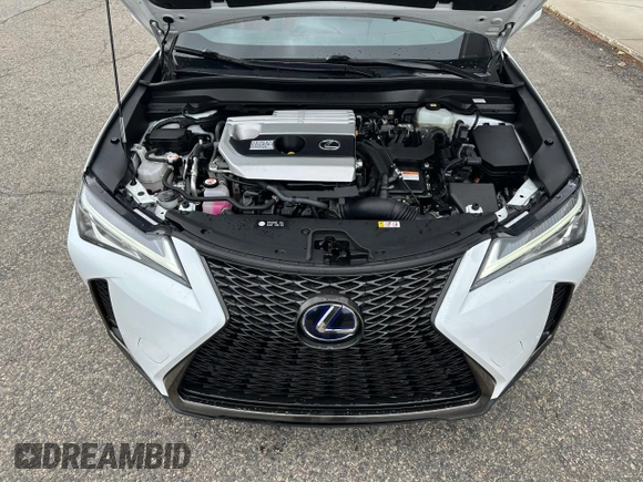 2022 Lexus UX 250h F Sport z VIN JTHR9JBH5N2060372, wystawiony jako Copart lot #61839575 z przebiegiem 110 619 mil mil oraz Czysty tytuł • Clean title. Historia ofert i sprzedaży dostępna na DreamBid. Obrazek 7.