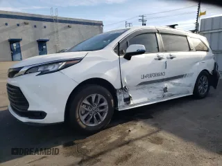 2023 Toyota Sienna LE with VIN 5TDKRKEC8PS160034, listed as a Copart auction lot 83870204 with 0 mi miles and Salvage Title. Bid and sale history available at carsss.com. Image 1.
