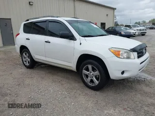 2008 Toyota RAV4 with VIN JTMZD33VX85078210, listed as a IAAI auction lot 41944108 with 110,518 mi miles. Bid and sale history available at carsss.com. Image 1.