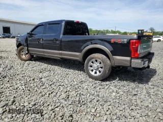 2019 Ford F-350 XL z VIN 1FT8W3BT6KEE98446, wystawiony jako Copart lot #56383335 z przebiegiem 119 855 mil mil oraz Szkody całkowita. Historia ofert i sprzedaży dostępna na DreamBid. Obrazek 2.