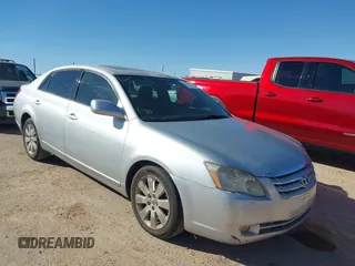 2007 Toyota Avalon XL with VIN 4T1BK36B77U224202, listed as a IAAI auction lot 41483068 with 252,735 mi miles. Bid and sale history available at carsss.com. Image 1.