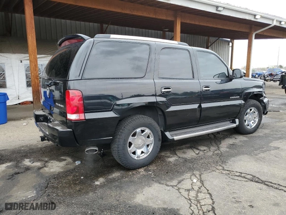2004 Cadillac Escalade with VIN 1GYEK63N74R232309, listed as a Copart auction lot 53099795 with 222,698 mi miles and Salvage Title. Bid and sale history available at carsss.com. Image 3.