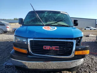 2017 GMC Savana Cargo Van with VIN 1GTW7AFF3H1915955, listed as a Copart auction lot 88039215 with 147,754 mi miles and Salvage Title. Bid and sale history available at carsss.com. Image 5.