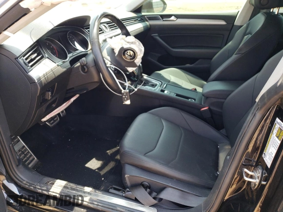 2020 Volkswagen Arteon SE с VIN WVWBR7ANXLE015582, выставлен на аукционе Copart как лот 56882033 с пробегом 57 704 миль миль и . История ставок и продаж доступна на DreamBid. Изображение 7.
