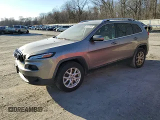 2016 Jeep Cherokee Altitude with VIN 1C4PJMCB6GW267991, listed as a Copart auction lot 47417545 with 195,614 mi miles and Salvage title. Bid and sale history available at DreamBid. Image 1.