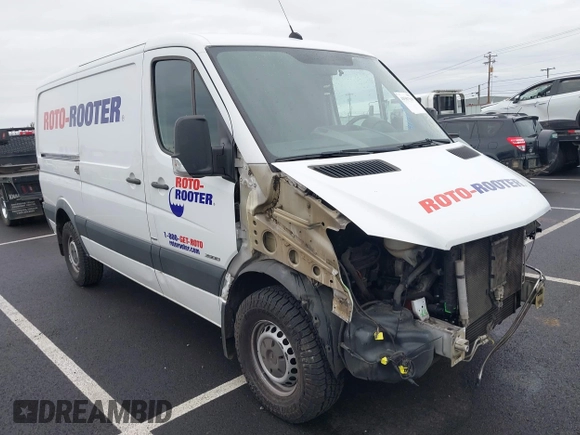 2016 Mercedes-Benz Sprinter with VIN WD3PE7DD1GP257850, listed as a IAAI auction lot 41587919 with 122,306 mi miles and . Bid and sale history available at carsss.com. Image 1.