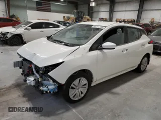 2024 Nissan LEAF S z VIN 1N4AZ1BV6RC550636, wystawiony jako Copart lot #43771745 z przebiegiem 4 054 mil mil oraz Szkoda całkowita • Salvage title. Historia ofert i sprzedaży dostępna na DreamBid. Obrazek 1.