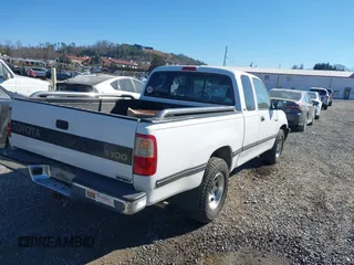 1997 Toyota T100 DX z VIN JT4TN12D9V0037897, wystawiony jako IAAI lot #41737986 z przebiegiem 233 106 mil mil oraz . Historia ofert i sprzedaży dostępna na DreamBid. Obrazek 4.